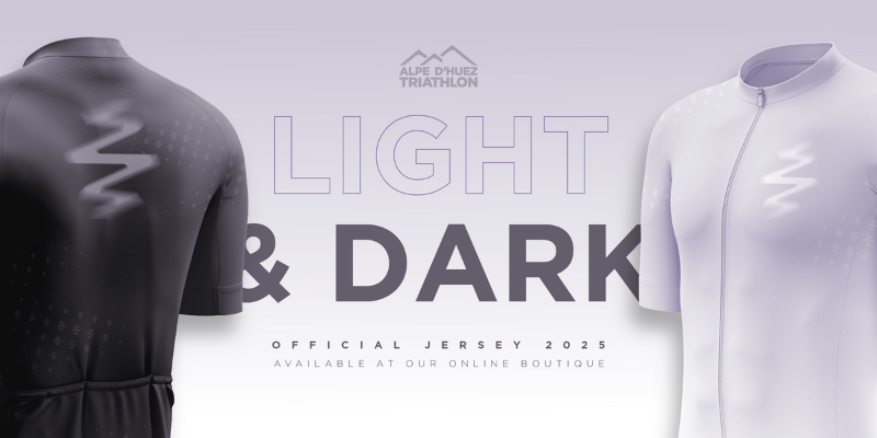 Versions Light & Dark du maillot officiel 2025 du Triathlon de l'Alpe d'Huez.