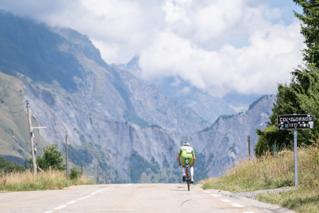 Sommet du Col d'Ornon lors du Triathlon de l'Alpe d'Huez